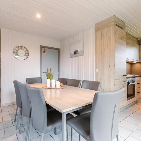 Family House De Strandjutter Westende 8 Persons
